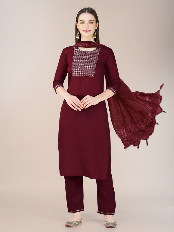 Women's Maroon Cotton Blend Embroidery Kurta Pant Set - Malishka Export