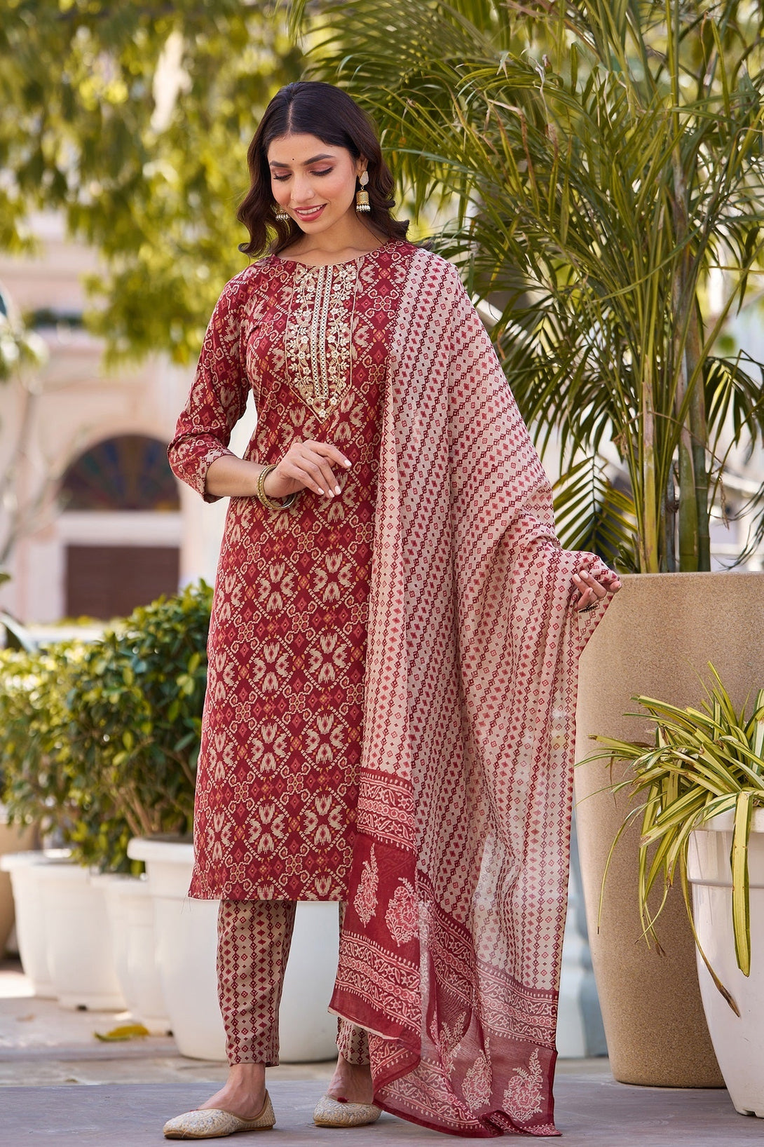 Women's Red, Beige Checkered Viscose Rayon Kurta, Pant And Dupatta Set - Alvami