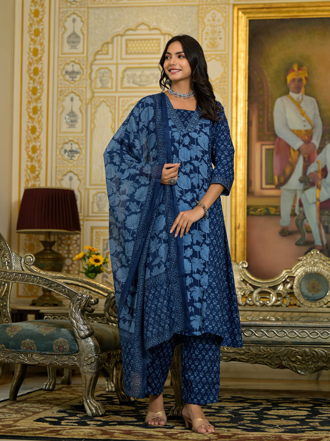 Women's Blue Viscose Printed Kurti Pant With Dupatta - Alvami