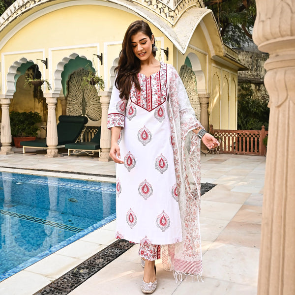 White Cotton Floral Printed Kurta Pant Set With Dupatta