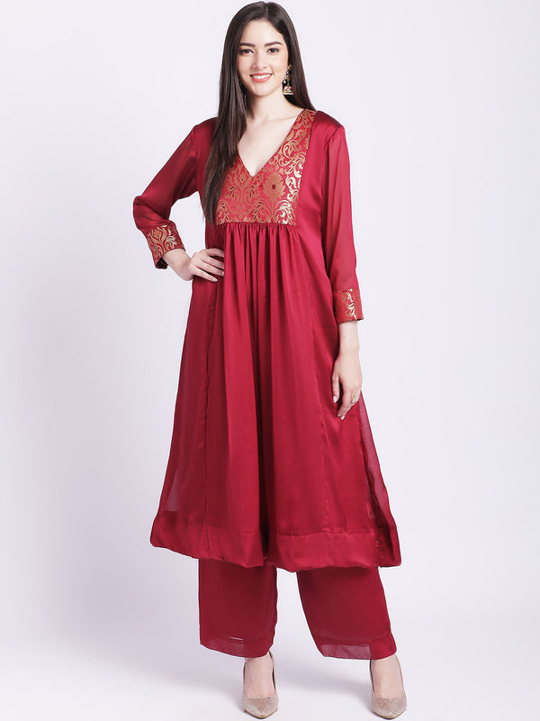 Women's Alluring Maroon Yoke Gathered Kurti With Palazzo - Anokherang