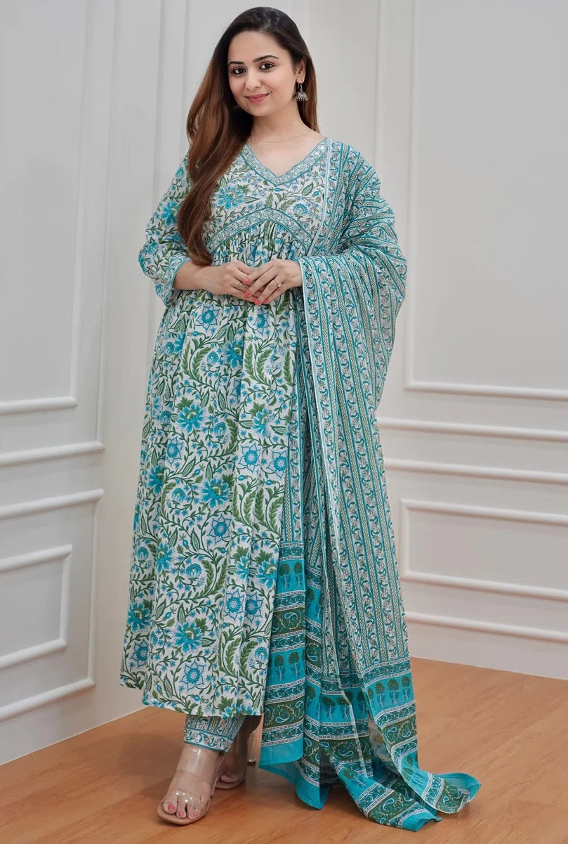 Women's Green Printed Viscose Rayon Kurta, Pant And Dupatta Set - Alvami